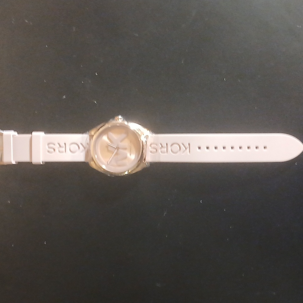 Michael Kors Pink and Gold Logo Dial Silicone Strap Watch - Picture 4 of 10